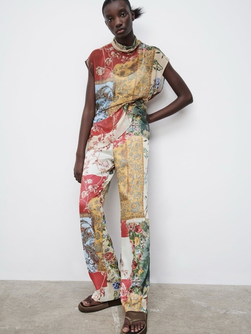 NWOT Zara Wide-Leg Printed Trousers